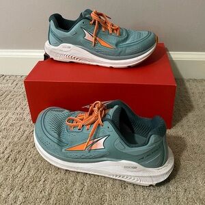 Altra Paradigm 6 Running shoes